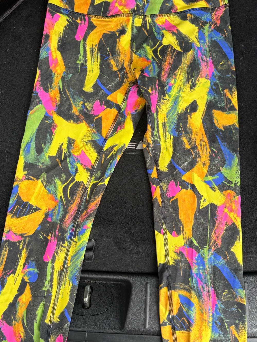 lululemon abstract Multicolor leggings 28”